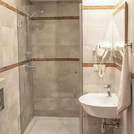 Hotell Ewita Raszyn